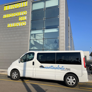 transfer H24 per aeroporto di Brindisi con navettasalento.com